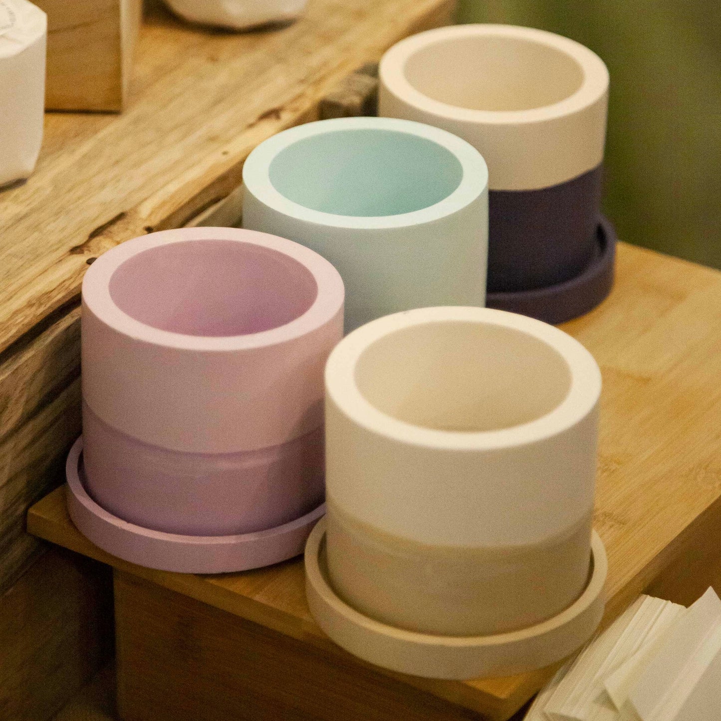 Groves Refillable Candle Pot - Aubergine
